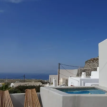 Holiday home Cycladic House In Finikia *